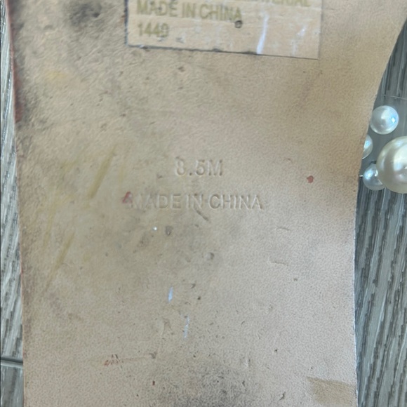 Steve Madden Brown and White Pearl Sandals - Picture 4 of 5